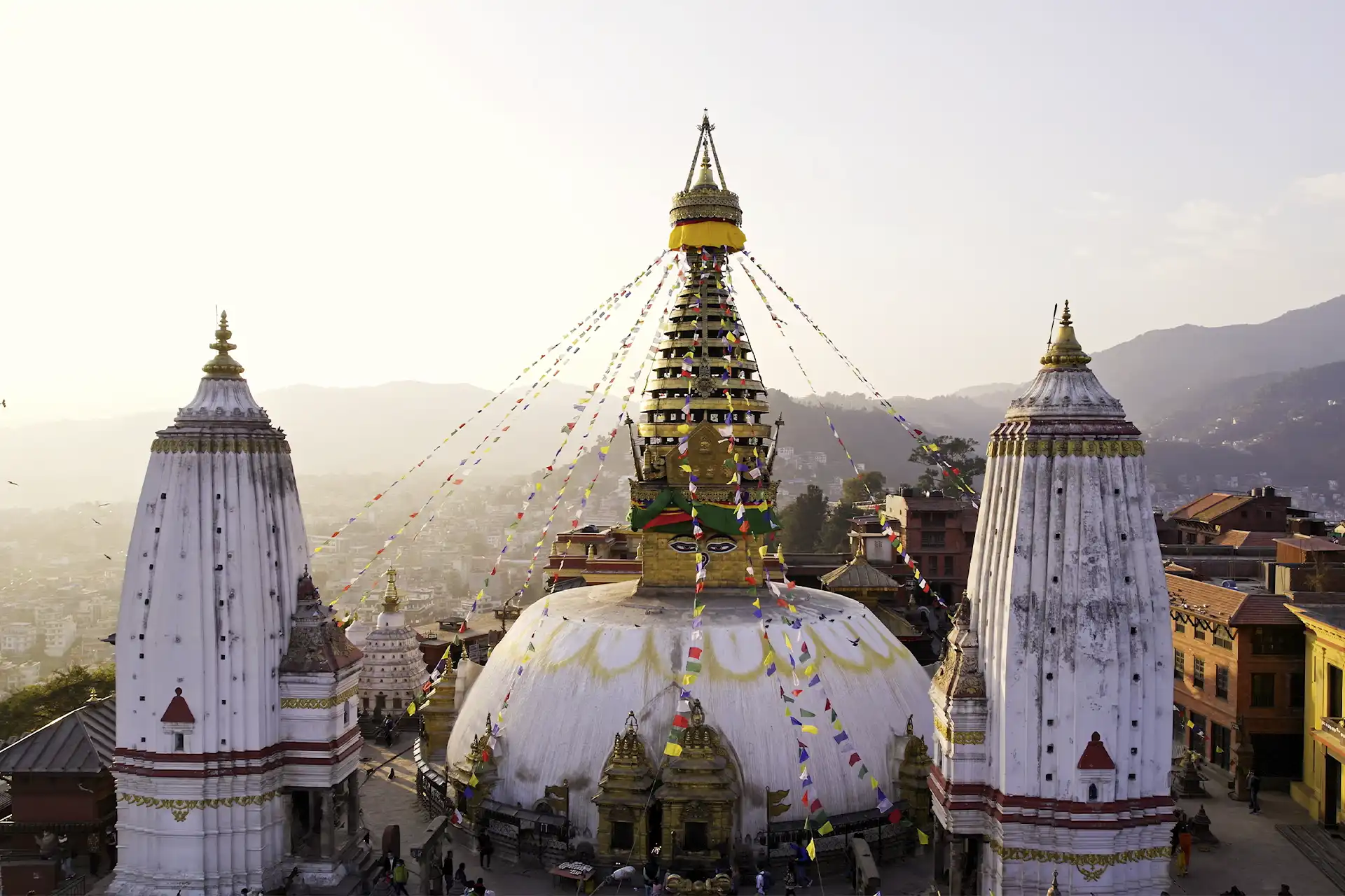 Vista aérea del templo de Swayambunath en Katmandú